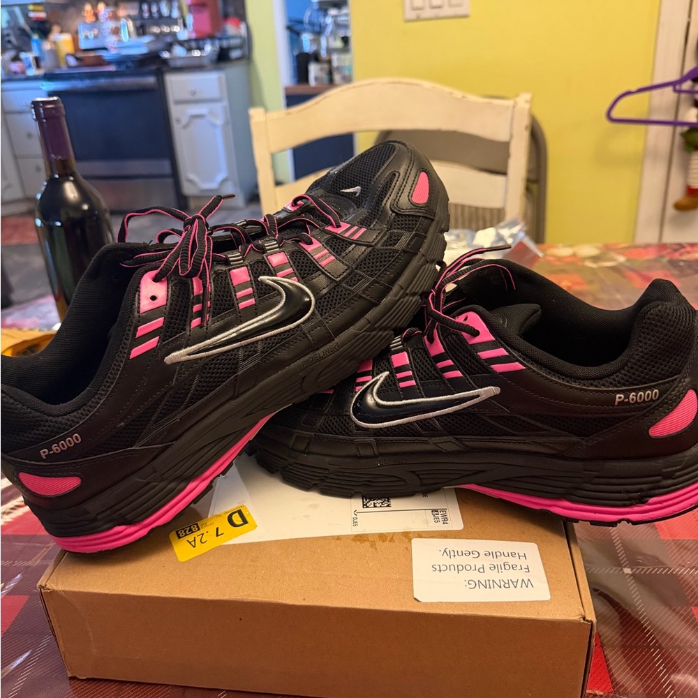 Nike P-6000 sz 14 mens worn one time for a few hours, no box !!